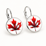 Clean maple-leaf earrings product photo